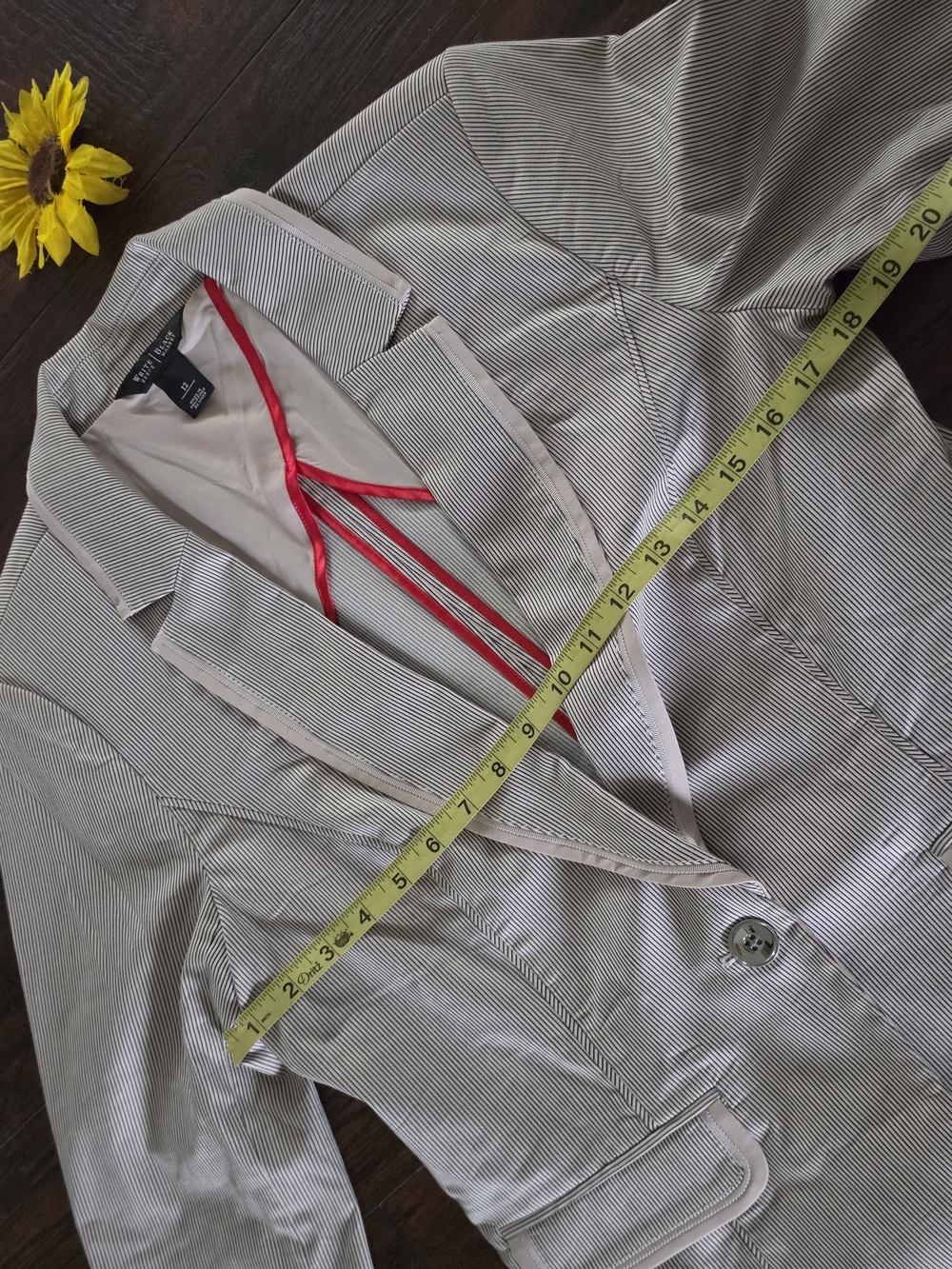 White House Black Market Light Gray Tailored Blazer - Picture 7 of 7